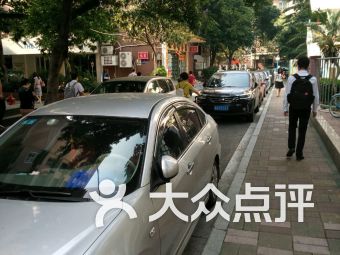 广州正佳广场停车场 广州正佳广场停车场爱车