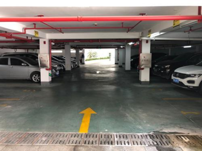 潮州凤城文化广场半地下停车场实行停车收费管理